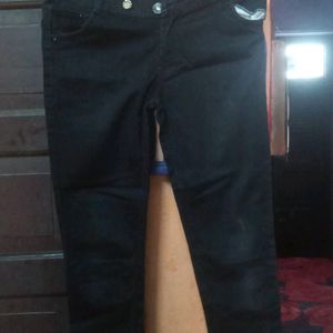 Ye Black Jeans Hai