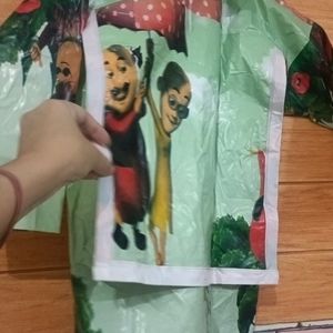 Rain Coat In Motu Patlu Print For 4 To 5 Year Kid