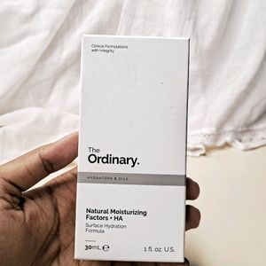 The Ordinary Natural Moisturizing Factors + HA