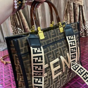 FENDI GOLD Bag Superb Condition