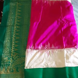 Banarasi Saree With Blouse