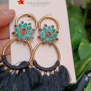 1 Black Tassel Earrings With Hair Band