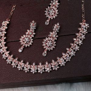 Pine Rose Necklase Set For Women