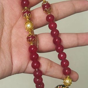 Red Beads Neckpiece