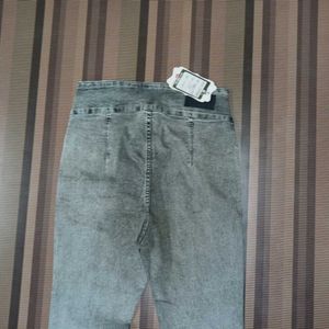 DG-84 Size-30 Slim Jeans