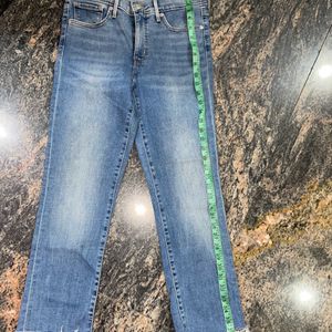 🔻price Drop Levi’s Jeans