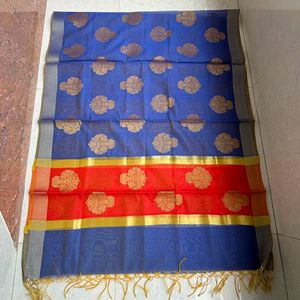 Banarasi Silk Pot Print Dupatta