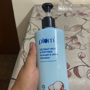Plum Coconut Milk Shampoo With Free hair Mask