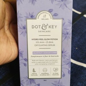 Dot & Key Hydro Peel Glow Potion Peeling Solution