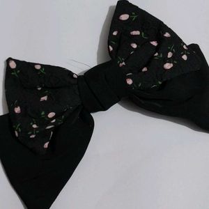 Cute Bow Clip