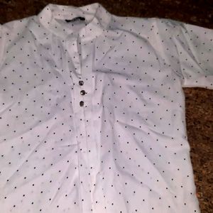 Zara New TOP/SHIRT For Regular Use M size