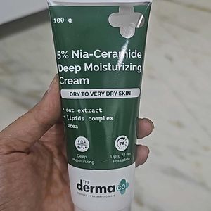 Derma Co Moisturizer