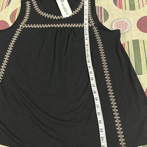 Cotton Sleeveless Black Kurta For Party And Outing