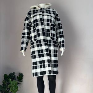 Unisex Plaid Overcoat With Inner Teddy Lining