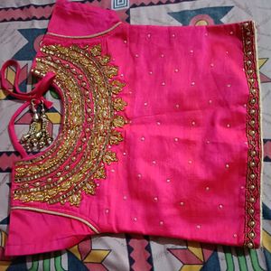 It Is Lehnga Choli Only