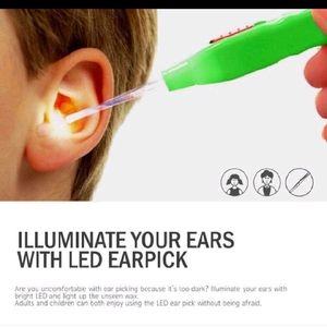 Earpick Ear Wash Remover With LED Flashlight