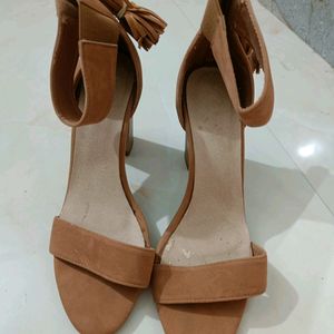 Tan Heels