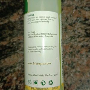 Tea Tree Facial Toner