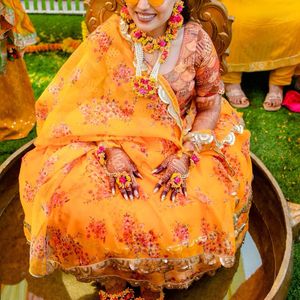 Couple Haldi Outfit