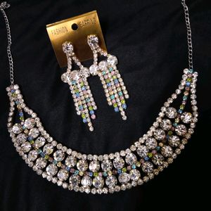 Jewellery Set With Earrings