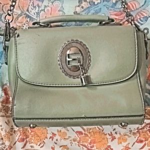 Olive Green Beautiful Handbag 👜