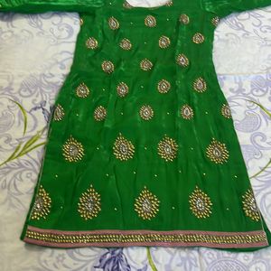 Straight Kurta Beautiful Kundan Work