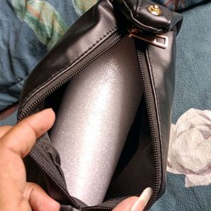 Mac Black Travel Pouch