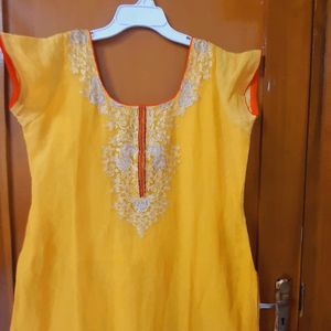 Kurti With Duppata