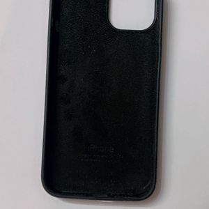 I PHONE 13,14 SILICONE COVER (Black)