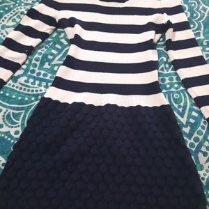 Navy Blue & White Short Dress 👗