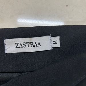 Zastraa Black Slide Slit Scuba Mini Skorts