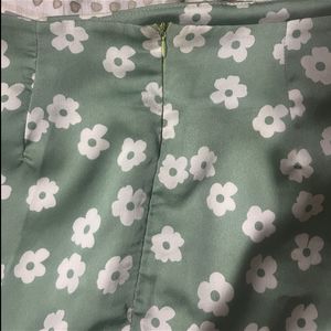 Urbanic Green Floral Skirt