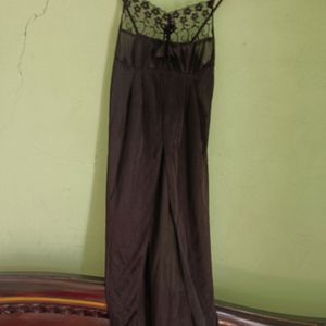 Maxi , Good Condition ,Trending Unique Style.