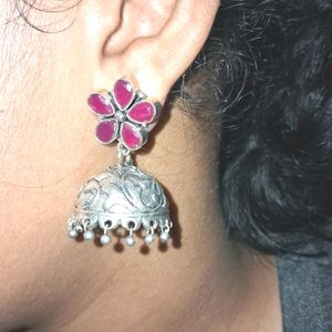 Jhumkas