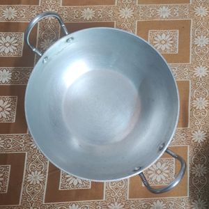 Silver Round kadhai