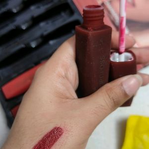 Long Lasting Liquid Lipstick