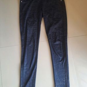 Blue Girls Pant Very Comfortable And Strechy