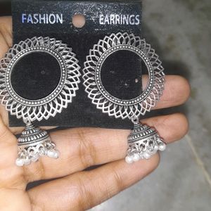 Earings Each Set 50rs Only