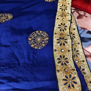 Beautiful Saree With Golden Border