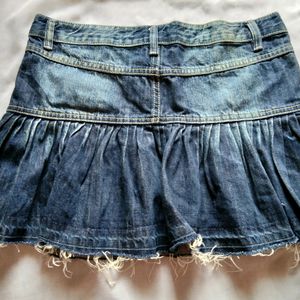 Y2K Pleated Denim Skirt