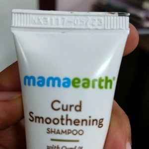 Mamaearth Curd Smoothening Shampoo