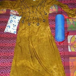 Kurti Dupatta Set