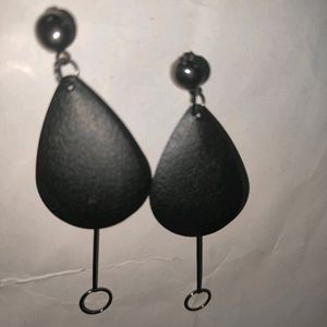 Earings