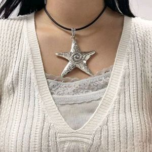 Trendy Chunky Star Neaklace