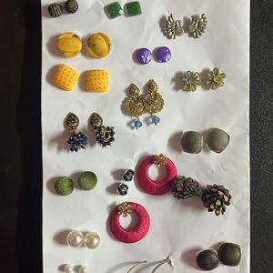 18 Stud And Earrings