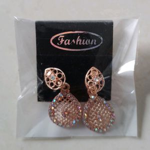 Golden Daymond Earings