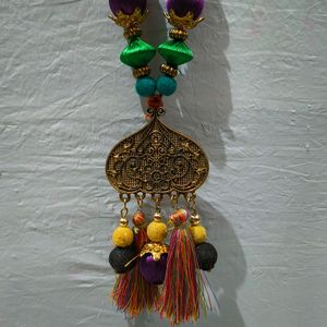 Women Gold Toned Handcrafted Multicolour Necklace