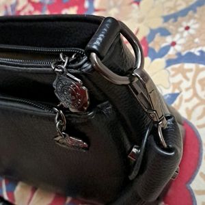 Classy Handbag With Wallet