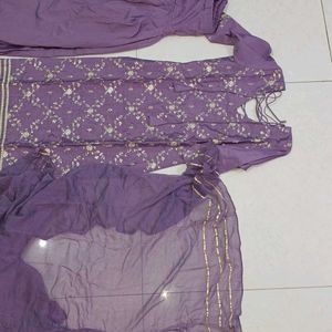 Woman Kurta Salwar With Dupatta