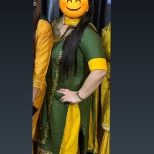 Green Kurta With Yellow Dupatta